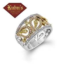 What do you sell more of: White or Yellow Gold engagement rings?